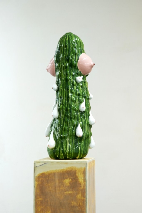 Jessica Lajard, Overwhelmed, 2014, céramique émaillée, 61 x 20 x 20 cm